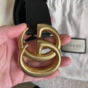 Gucci belt gold buckle